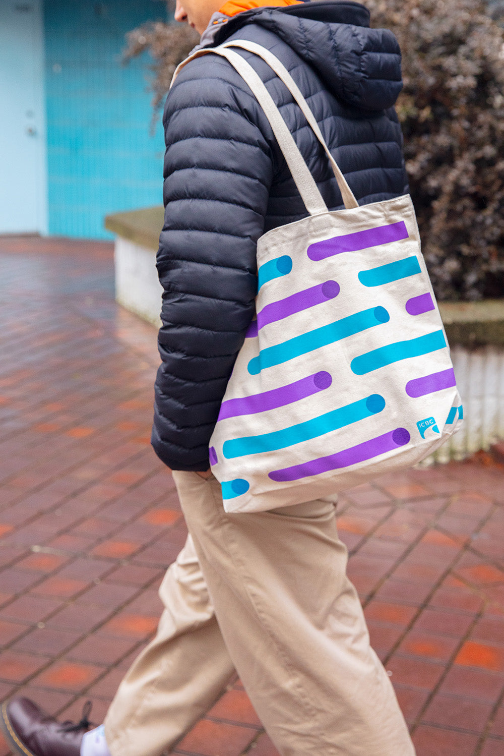 Commuter tote